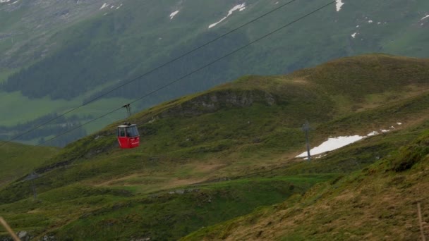 瑞士的翁的滑雪升降机 — 图库视频影像