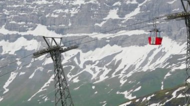 Ski lift İsviçre. Wengen