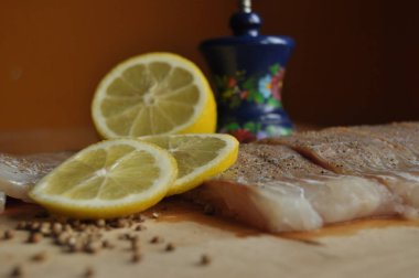 Balık fileto. Yemek, ana yemek. Açlık gıda baharat