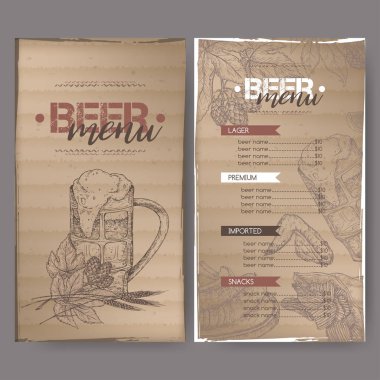 Bira bardağı, hop şube, buğday, cips, kuruyemiş, tavuk kanadı ve aperatif plaka ile bira menü şablonu.