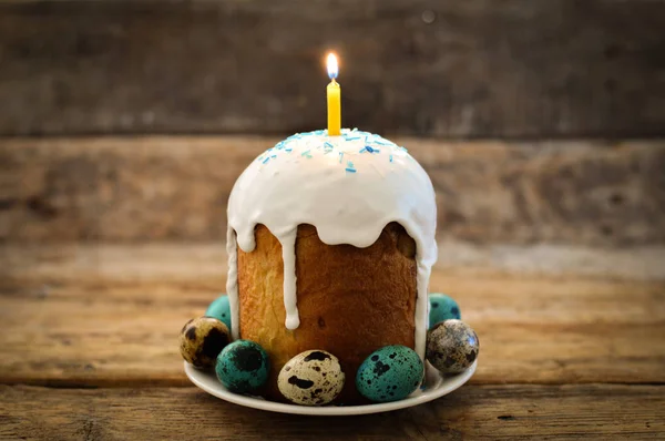 Easter Cake Burning Candles — Stock Photo, Image