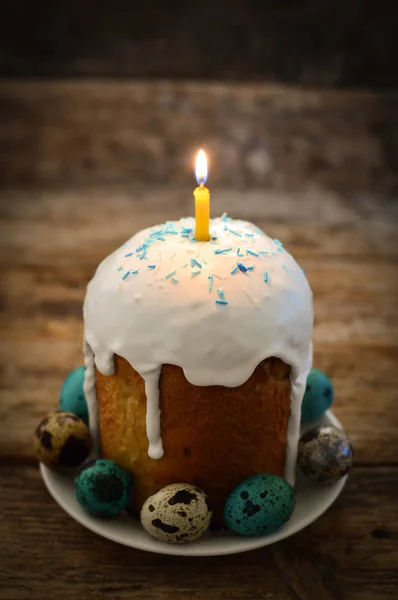 Easter Cake Burning Candles — Stock Photo, Image