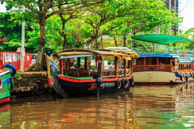 Alleppey kanallar günlük yaşam. Devlet Kerala, Güney Hindistan - 2 Nisan 2017.