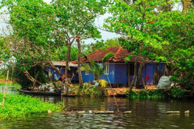 Alleppey kanallar günlük yaşam. Devlet Kerala, Güney Hindistan - 2 Nisan 2017.
