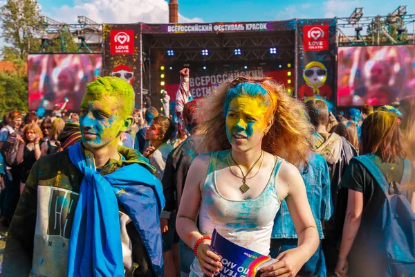 Festiwal Kolorów Holi Petersburg Rosja Czerwca 2017 — Zdjęcie stockowe