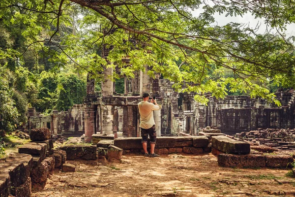 Antik ve görkemli tapınak Preah Khan'ın. Büyük Daire Angkor, Siem Reap, Kamboçya.