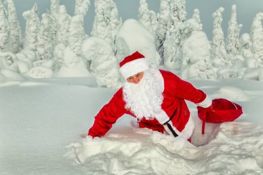 Otantik Noel Baba'ya Lapland. Karla kaplı muhteşem manzara.