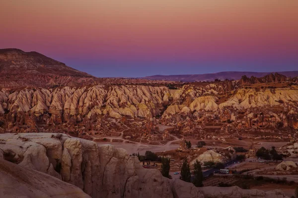Zachód Słońca Kapadocji Niesamowity Krajobraz Górski Środkowej Turcji — Zdjęcie stockowe