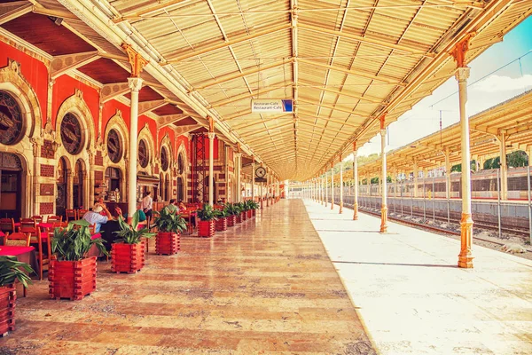 Architettura Storica Della Stazione Ferroviaria Sirkeci Ultima Stazione Dell Orient — Foto Stock