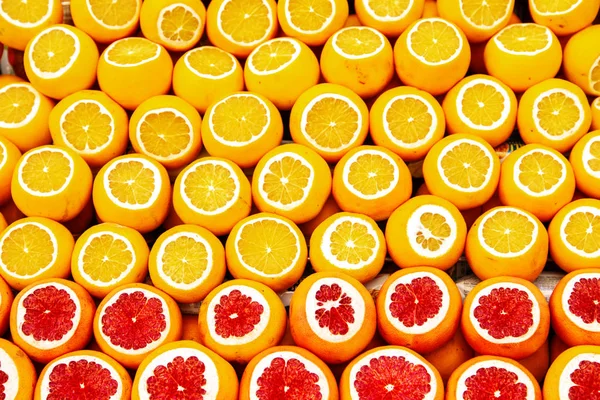 Closeup Sliced Oranges Grapefruits Fruit Market — Stock Photo, Image
