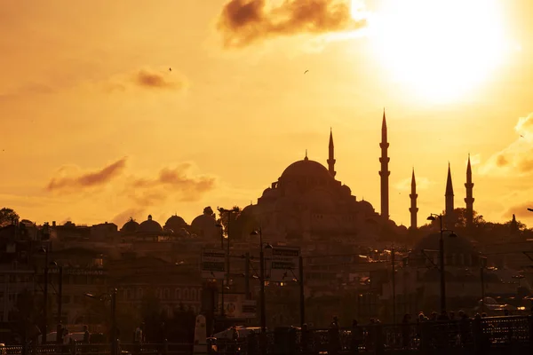 Süleymaniye Camii Batımında Silüeti Istanbul Türkiye Eylül 2018 — Stok fotoğraf