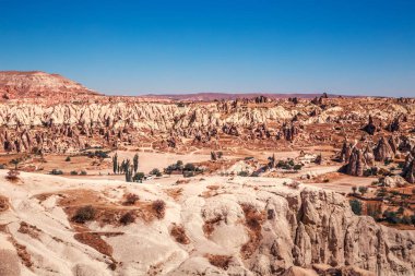 Aşk Vadisi Kapadokya. Merkezi Türkiye'de inanılmaz dağ manzarası.