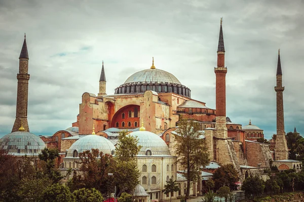 Pohled Chrám Hagia Sophia Museum Terasy Istanbul Turecko — Stock fotografie