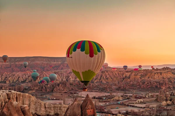 Magnificent Dawn Hot Air Balloons Cappadocia Goreme Turkey January 2019 — Stock Photo, Image