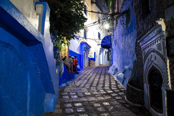 Η διάσημη μπλε πόλη του Chefchaouen τη νύχτα. Λεπτομέρειες σχετικά με την παράδοση — Φωτογραφία Αρχείου