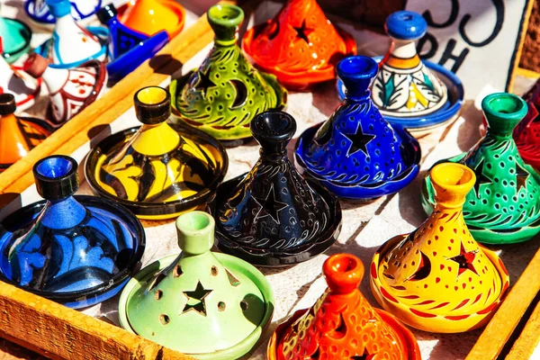 Декоративні Таджини Ринку Марракеші Марокканський Дизайн Східні Сувеніри — стокове фото
