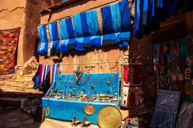 Ait Ben Haddou sokakları. Eski Şehir, Medine. Ait Ben Haddou, Fas - 18 Eylül 2019.
