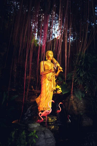 Estátua Templo Wat Saket Templo Monte Dourado Bangkok Tailândia — Fotografia de Stock