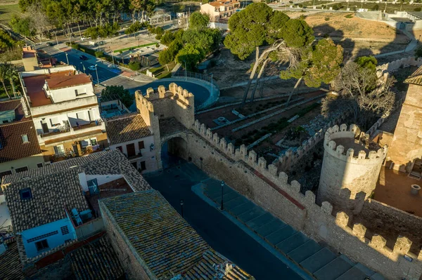 Vista Aérea Del Castillo Benisano Las Murallas Puerta Ciudad España —  Fotos de Stock