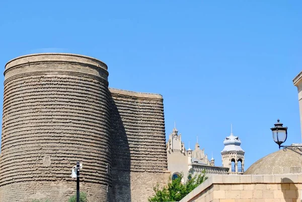 Maiden Kulesi 'nin tarihi 12.yüzyıla dayanıyor. UNESCO Dünya Mirası sitesi. Bakü Azerbaycan