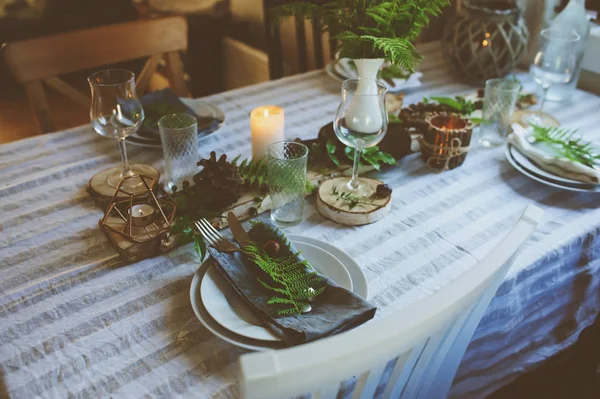 Summer Table Setting Natural Organic Style Handmade Details Green Brown — Stock Photo, Image