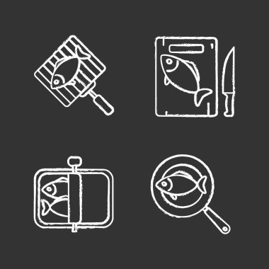 Balık hazırlık tebeşir simgeler kümesi. Konserve, kesilerek, kızartma ve ızgara balık. İzole vektör kara tahta çizimler