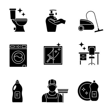 Temizlik hizmeti glif simgelerini ayarlayın. Paspas, fırça, eller sabun, elektrikli süpürge, deterjan, derli toplu tablo, dishwash, tuvalet ve temizlik windows fırçalayın. Siluet simgeler. İzole vektör çizim