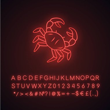 Yengeç neon ışık simgesi. Kıskaçlı yüzen bir hayvan. Burç. Sualtı hayvanı. Okyanus akvaryumu. Deniz ürünleri restoranı. Alfabe, sayılar ve semboller ile parlayan işareti. Vektör izole illüstrasyon