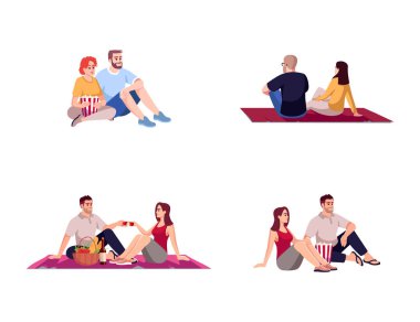 Film tarihleri yarı düz RGB renk çizimi seti. Kadın ve erkek için romantik bir meşgale. Film galası hafta sonu. Aşıklar beyaz arkaplan koleksiyonunda izole edilmiş çizgi film karakteri