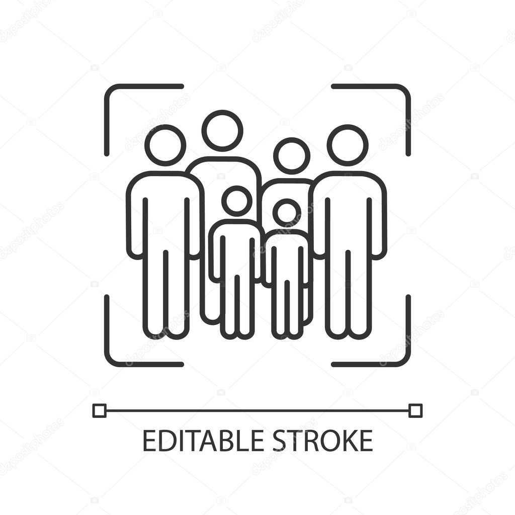 Crowd scene linear icon. Acting people in camera shot. Theater show professionals. Thin line customizable illustration. Contour symbol. Vector isolated outline drawing. Editable stroke