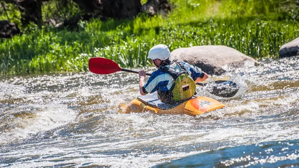 Myhiya Ukraine May 2018 Rafting Kayaking Unidentified Man Sailing His — Stock Photo, Image