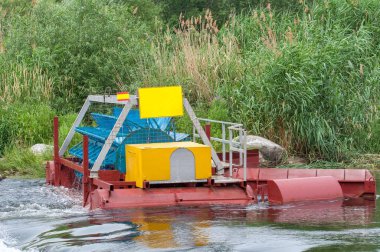 Mini hidroelektrik santrali - Ekolojik temiz yenilenebilir enerji kaynağıdır. Yeşil enerji