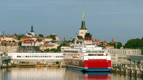 Таллінн Естонія Липня 2018 Вид Місто Фінської Затоки Пором Viking — стокове фото
