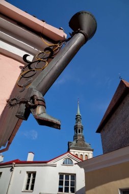 Tallinn, Estonya - uzun önyükleme simge sokak (Pikk Jalg) 
