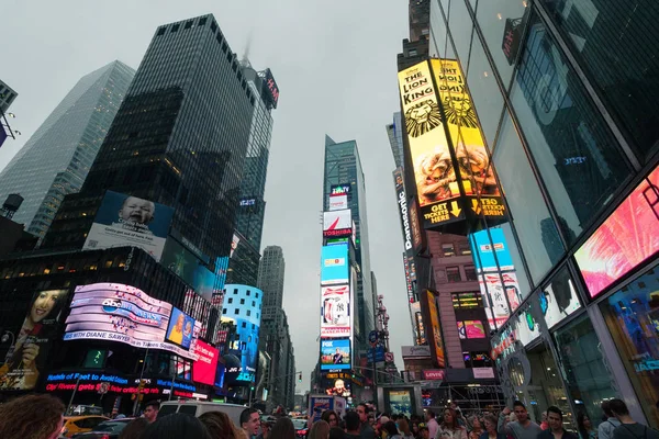 Sisli Manhattan Gece Trafik Times Square New York Midtown Manhattan — Stok fotoğraf