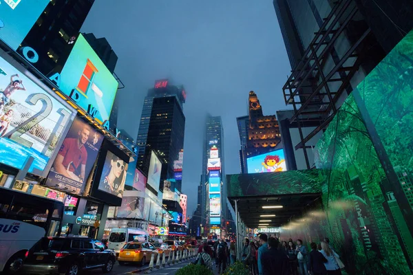 Mistige Manhattan Nacht Verkeer Times Square New York Midtown Manhattan — Stockfoto