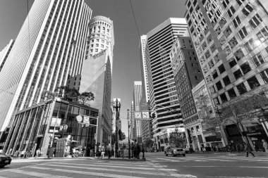 Market Sokağı ve Montgomery street, San Francisco, ABD, 4 Aralık 2017