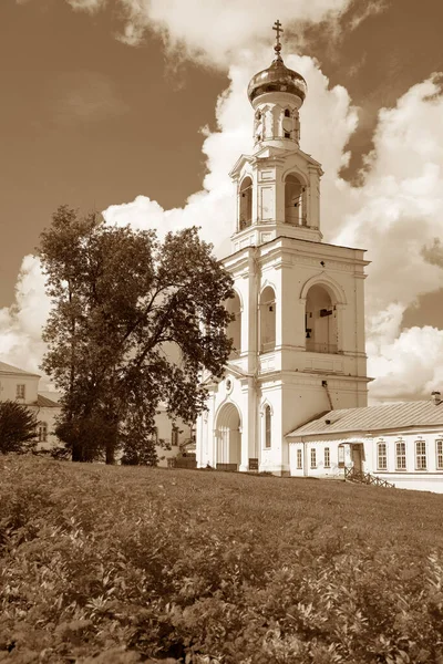 Mosteiro São Jorge Yuriev Veliky Novgorod Rússia Torre Sino Mosteiro — Fotografia de Stock