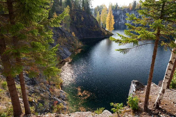 Carélia Rússia Parque Ruskeala Outono Pedreira Mármore — Fotografia de Stock
