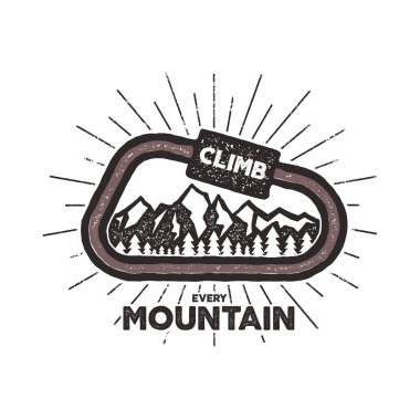 Vektör karabina etiketi. Metin ve tırmanma sembolleriyle klasik tasarım - dağlar. Beyaz arkaplanda tipografi tişört izi amblemi var. Harf baskısı etkisi