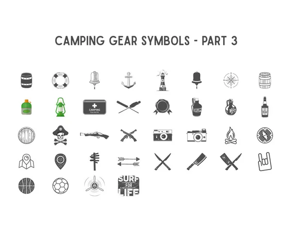 Conjunto de iconos y formas de silueta vectorial con diferentes equipos al aire libre, símbolos de camping para crear logo de aventura, diseños de insignias, uso en infografías, carteles, etc. Blanco aislado.Parte 3 — Vector de stock