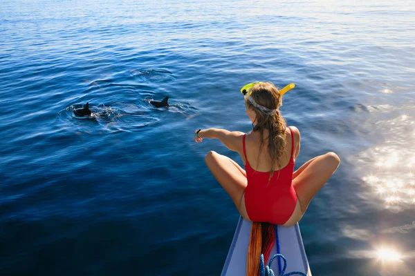 Young Happy Girl Snorkeling Mask Sit Boat Dolphins Watching Adventure — Stock Photo, Image