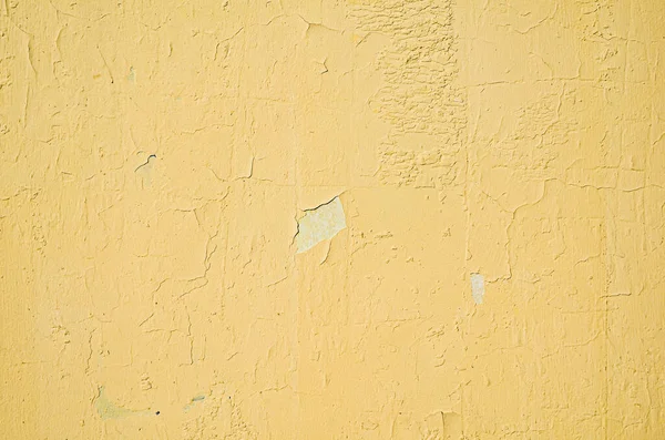 Fragment Mur Jaune Avec Des Rayures Des Fissures Peinture Murale — Photo