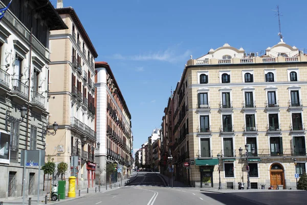 Madrid Spain May 2020 Covid Leaves Streets Madrid Empty Only — Stock Photo, Image