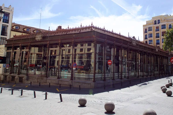 Madrid Spain May 2020 Covid Leaves Streets Madrid Empty Only — Stock Photo, Image