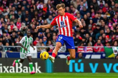 Madrid, İspanya - 3 Mart 2024: Atletico de Madrid ile Real Betis arasındaki lig maçı. Atletico de Madrid oyuncuları. Profesyonel futbol.