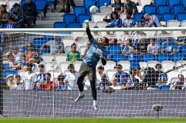 San Sebastian, İspanya - 13 Eylül 2025: La Liga Real Sociedad ve Real Madrid maçı San Sebastian 'da oynandı. Topu Madrid 'de oynayan gerçek oyuncular. La Liga 2024, 2025.