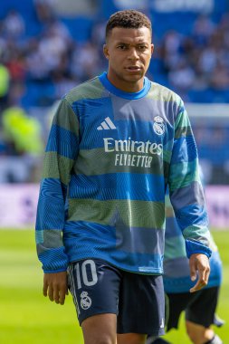 San Sebastian, İspanya - 13 Eylül 2025: La Liga Real Sociedad ve Real Madrid maçı San Sebastian 'da oynandı. Topu Madrid 'de oynayan gerçek oyuncular. La Liga 2024, 2025.