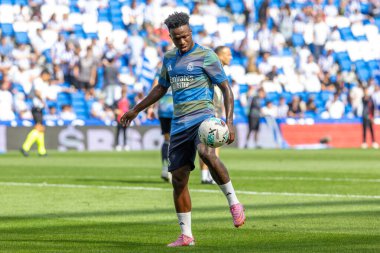 San Sebastian, İspanya - 13 Eylül 2025: La Liga Real Sociedad ve Real Madrid maçı San Sebastian 'da oynandı. Topu Madrid 'de oynayan gerçek oyuncular. La Liga 2024, 2025.