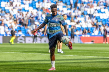 San Sebastian, İspanya - 13 Eylül 2025: La Liga Real Sociedad ve Real Madrid maçı San Sebastian 'da oynandı. Topu Madrid 'de oynayan gerçek oyuncular. La Liga 2024, 2025.